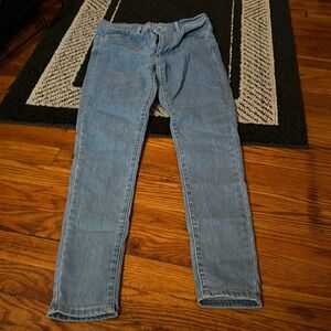 Very cute skinny jeans